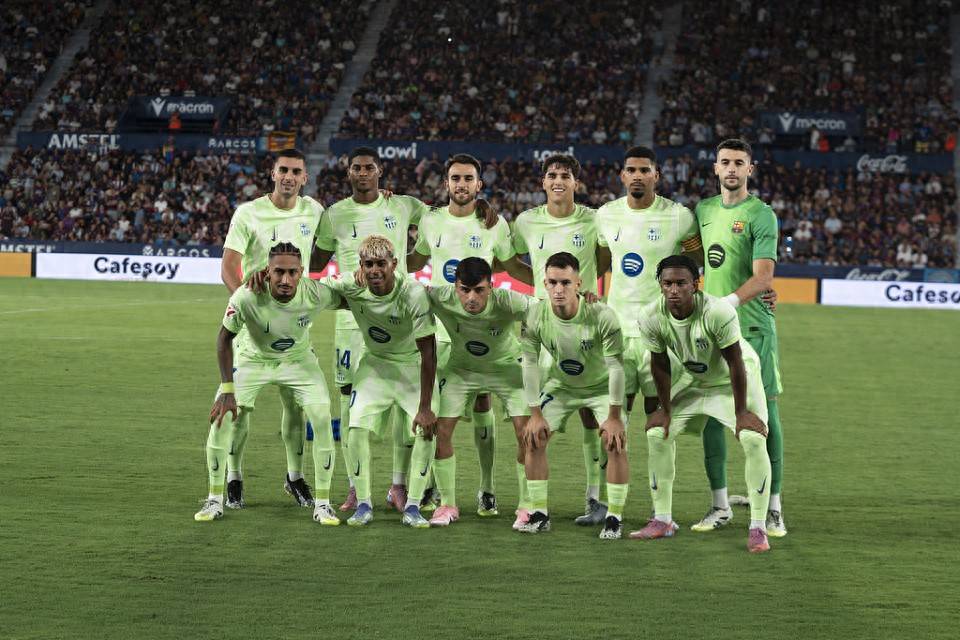 [NBA-湖人] 雷迪克：湖人近六场打得很拼 想变强需要更多优质轮换