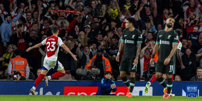 《踢球者》预测拜仁拿到欧冠冠军，多特蒙德拥有潜力